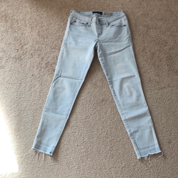 Aeropostale Denim - light wash cropped jeggings